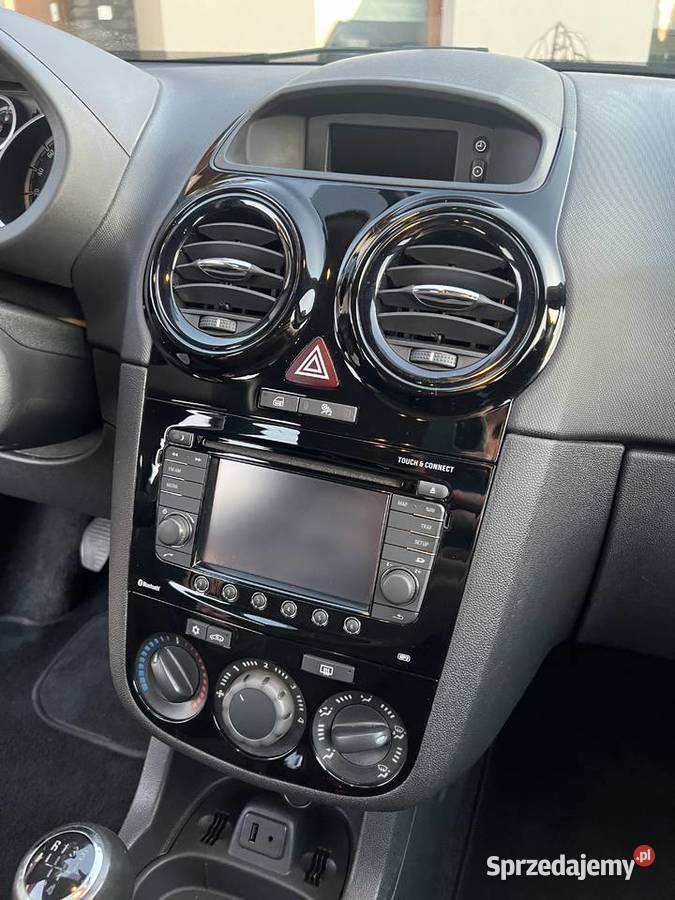 Opel Corsa D Lift Pierwszy właściciel w Nowy Gniezno