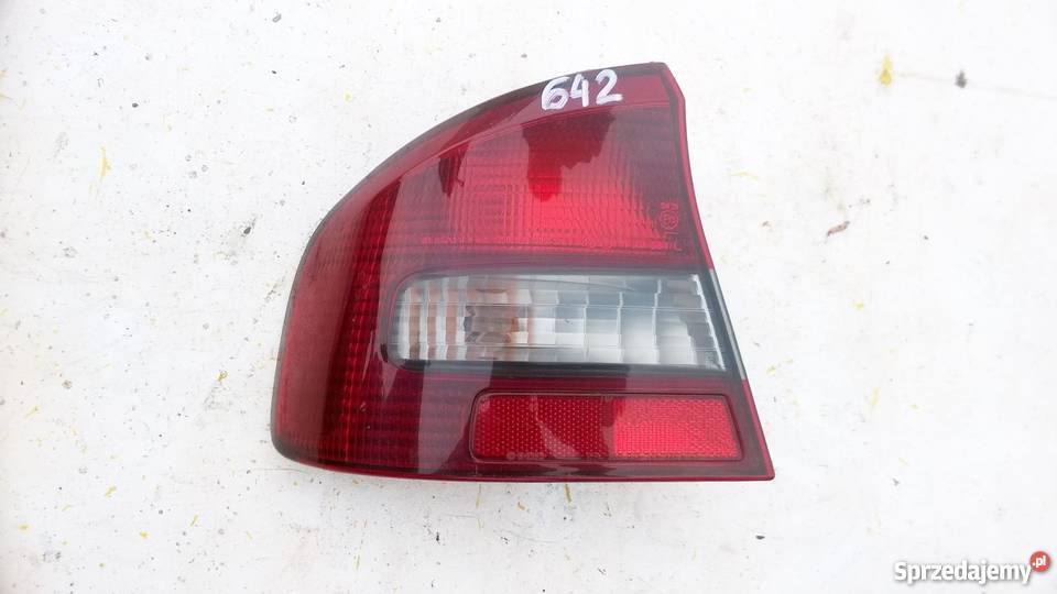 SUBARU LEGACY SEDAN 2000 2001 LAMPA TYŁ LEWA