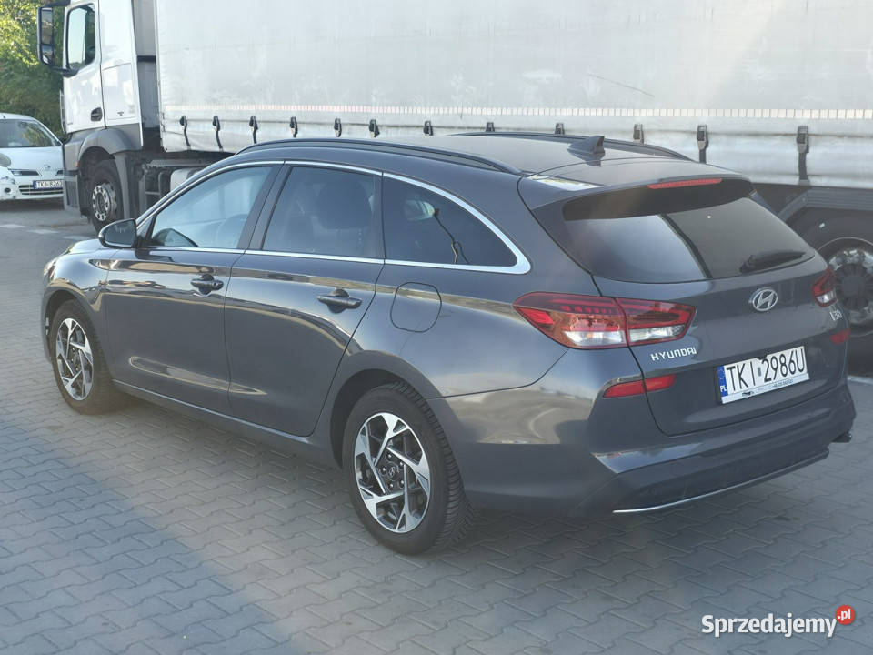 Hyundai i30 15 Benzyna Serwisowany Gwarancja i30 świętokrzyskie Piekoszów