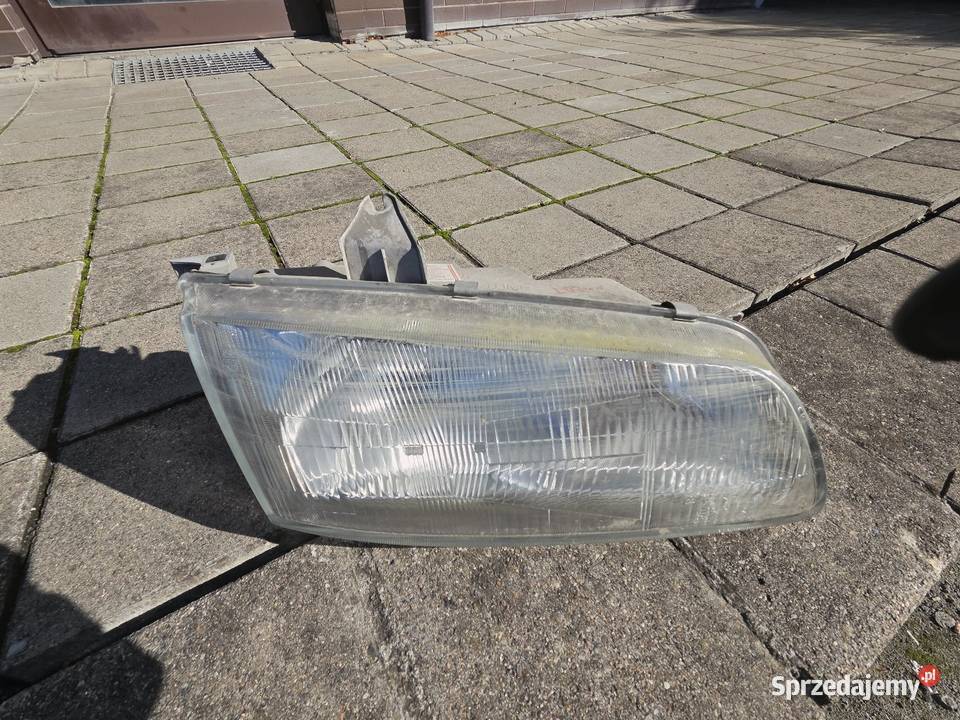 HYUNDAI H1 H1 PRAWA LAMPA REFLEKTOR ORYGINAŁ Byków