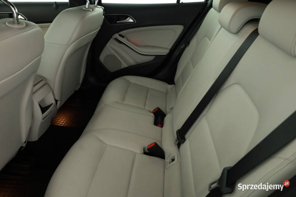 Mercedes GLA GLA 200 84953km Piaseczno