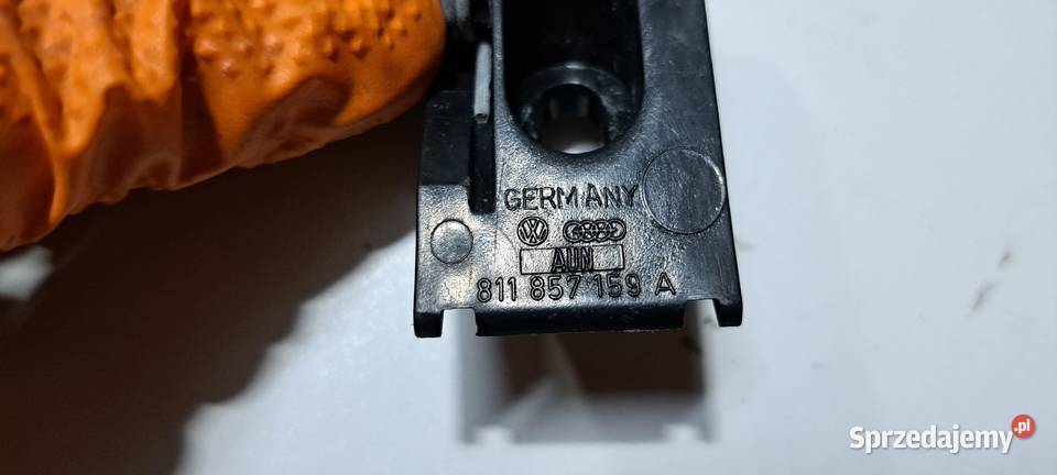 Zawias schowka Audi 80 B2 811857159A Uchwyty fabryczne Luzino