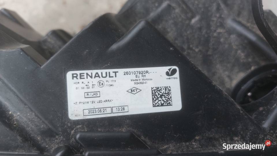 DACIA SANDERO LOGAN III LAMPA PRZEDNIA PRAWA LED