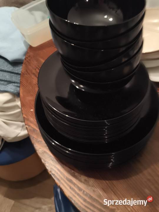 Zestaw talerzy z salaterkami śląskie