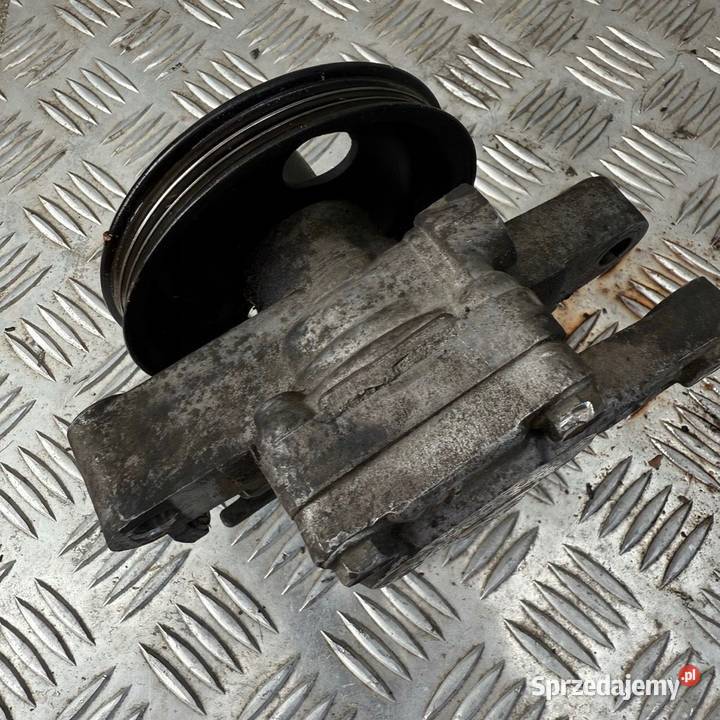 Pompa wspomagania Hyundai Tucson JM 20 16v 2007r Barłogi