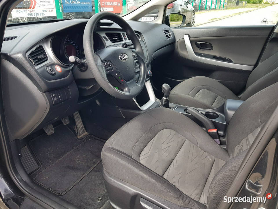 Kia Ceed 14 Benzyna Klima Zarejestrowany gniazdo AUX sprzedam