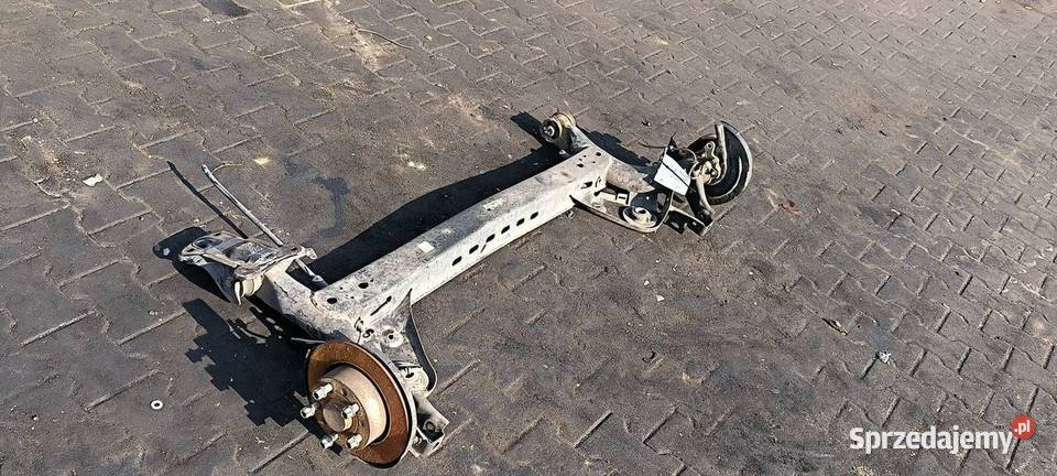 BELKA SANKI TYŁ SKODA OCTAVIA III Lipno