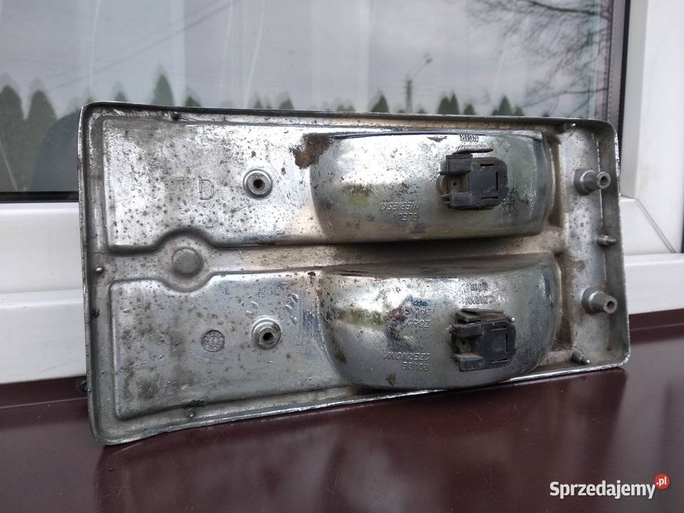 Fiat 125p lampa tył tylna prawa Sieradz