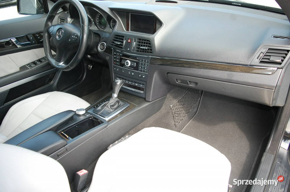 Mercedes E 350 W212 2009 czarny Dębica