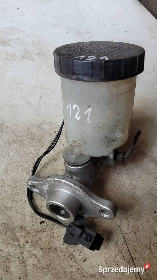 Pompa hamulcowa Mazda 121