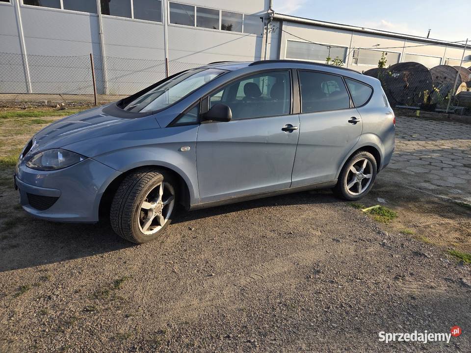 Seat altea XL 19tdi 213 nieuszkodzony Ujezna