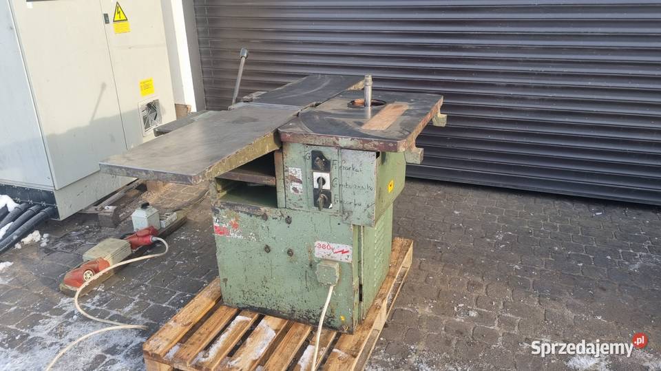 Obrabiarka wieloczynnościowa YAKORUDA KP261 Produkcja Karsin