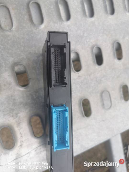 Moduł komfortu BMW E90 10681810 Gorzów Wielkopolski