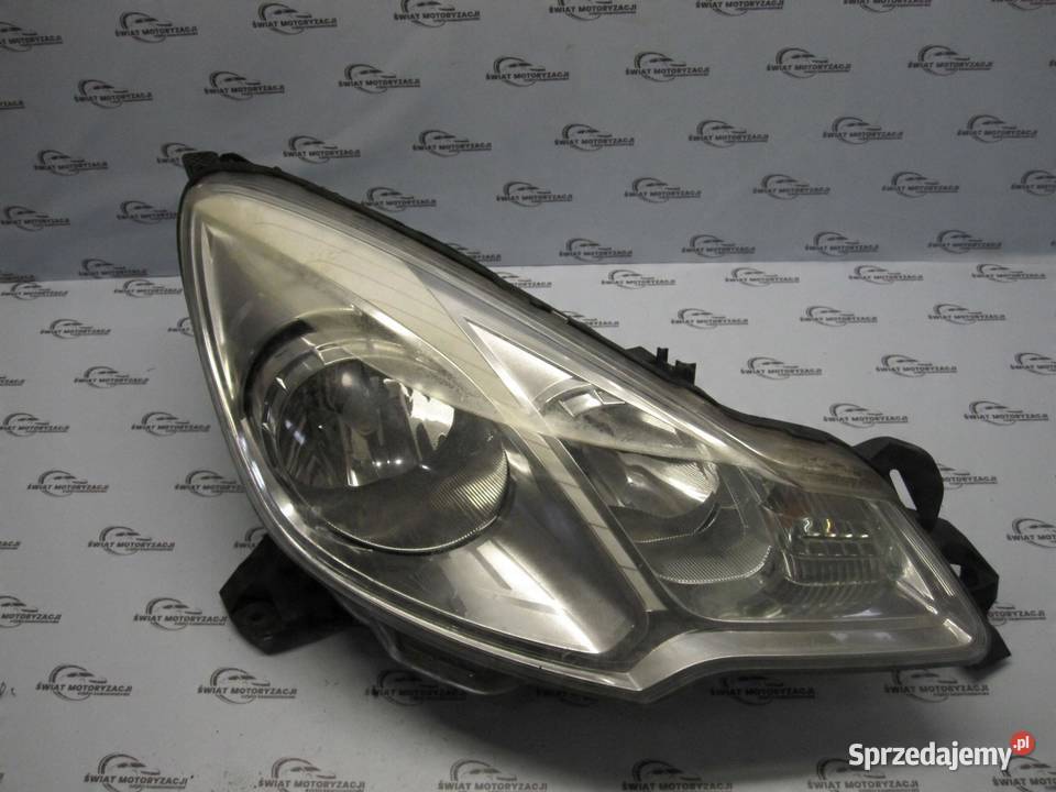 CITROEN C3 II 10r lampa prawa przód 9673814480 Części samochodowe