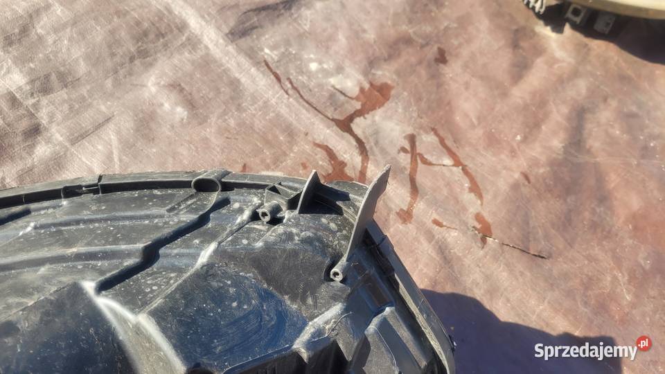 RENAULT CAPTUR I REFLEKTOR PRAWY LAMPA PRAWA osobowe