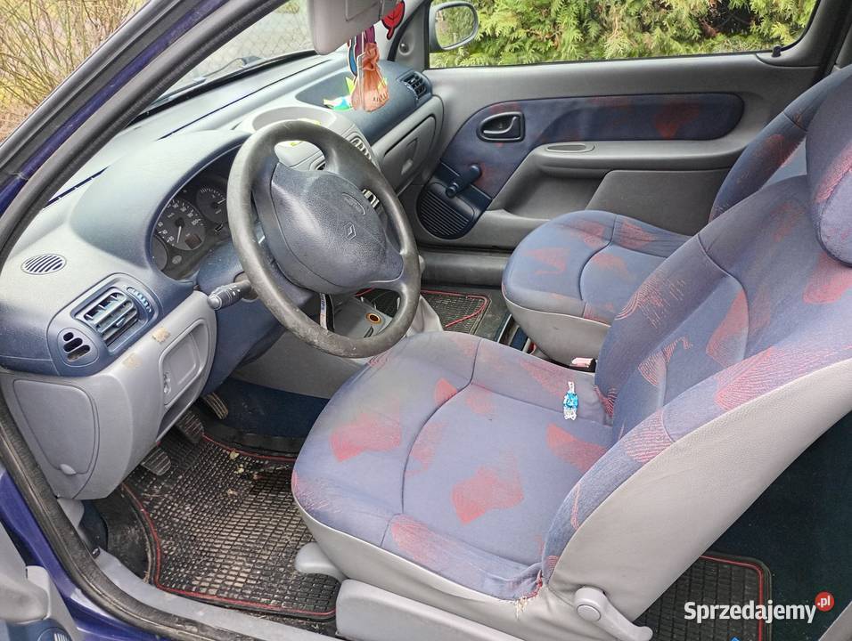 Renault Clio 2 benzyna Clio mazowieckie Chylice