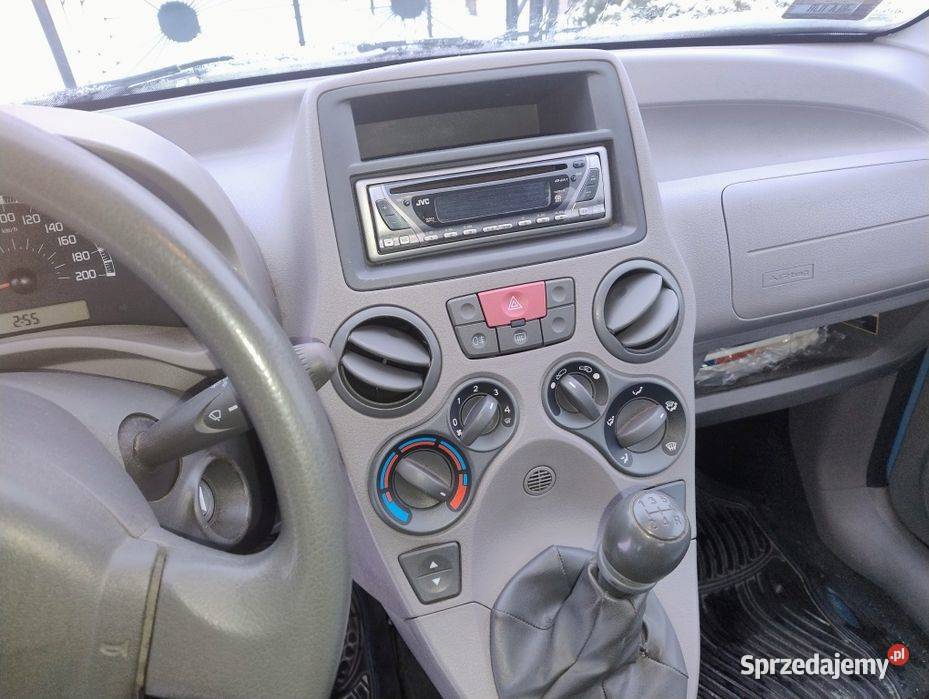 Fiat Panda 2005 r 11 B 1 właściciel Stan Jarosław