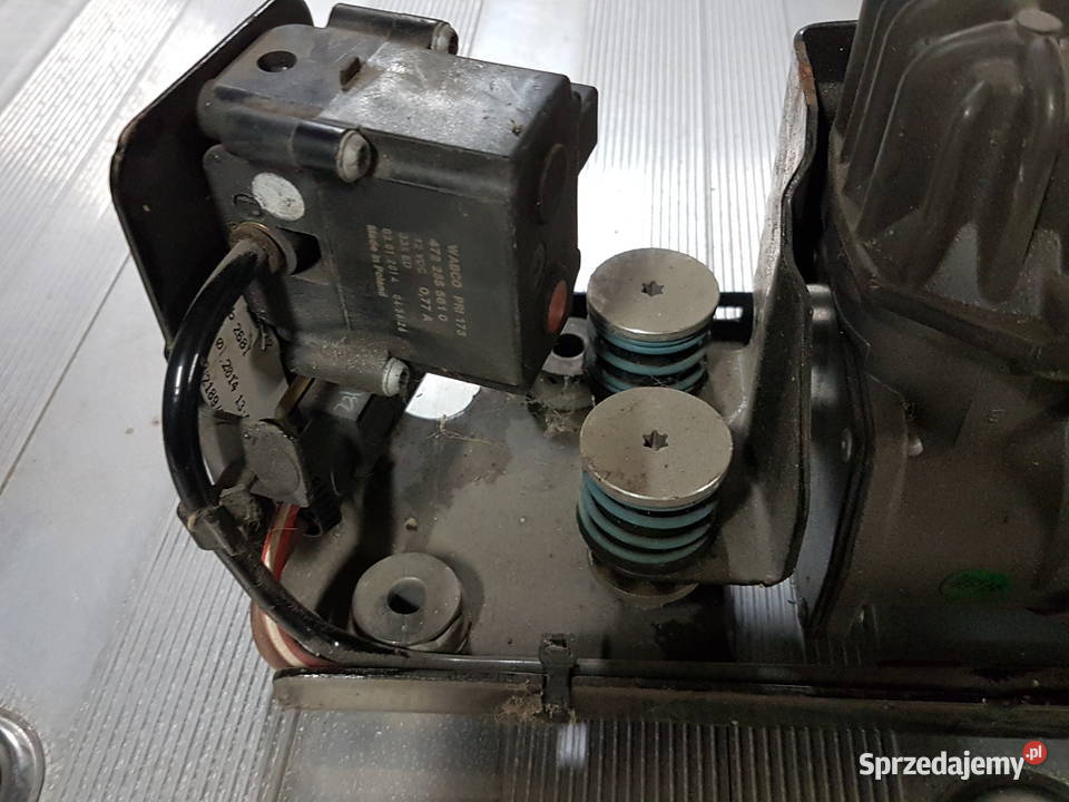BMW 740D F01 KOMPRESOR ZAWIESZENIA STELAZ Turek