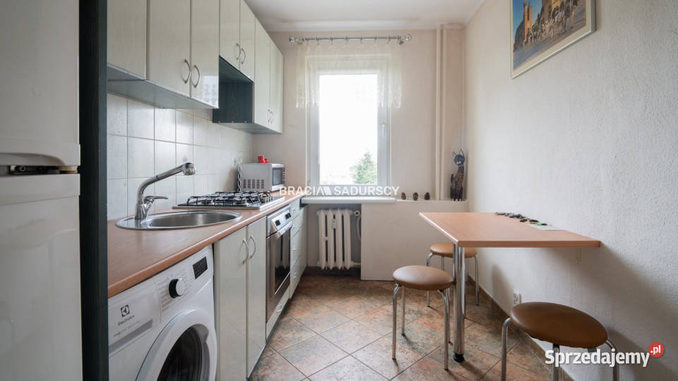 Mieszkanie Kraków Powstańców 4695m2 3 pokoje