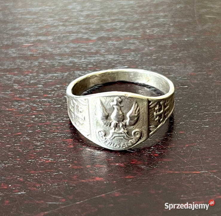 Pierścień patriotyczny z 1940 r w srebrze srebro Mrągowo