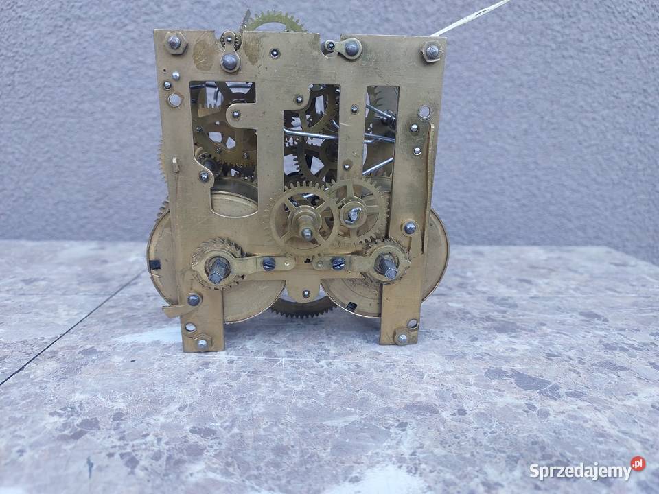 724 Mechanizm starego zegara ściennego Junghans Tczew