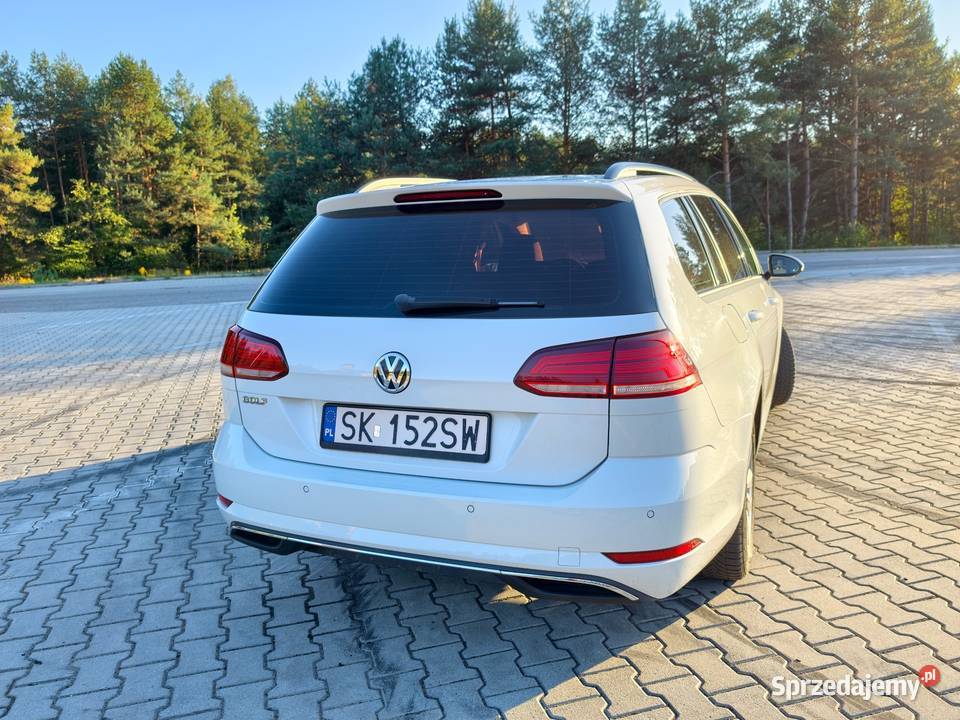 OKAZJA Volkswagen Golf Variant 2020 16 TDI Zarejestrowany w Polsce świętokrzyskie