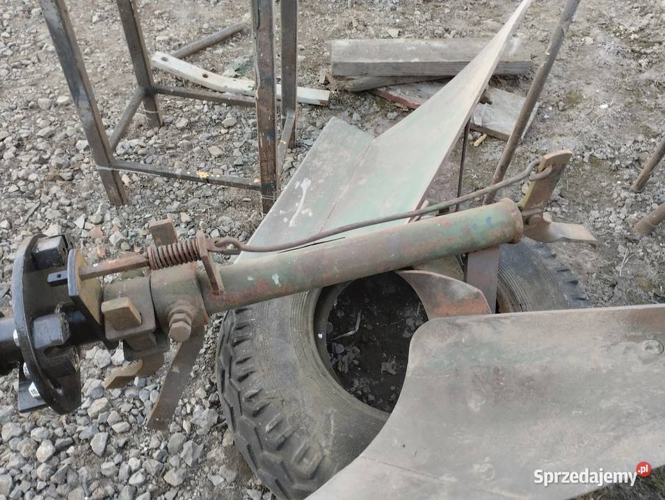 pług obrotowy do traktorka Maszyny rolnicze Osmolice Drugie