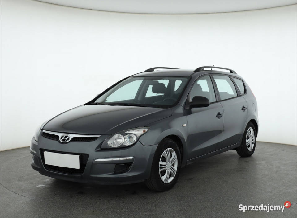 Hyundai i30 14 CVVT 1396cm3 Piaseczno sprzedam