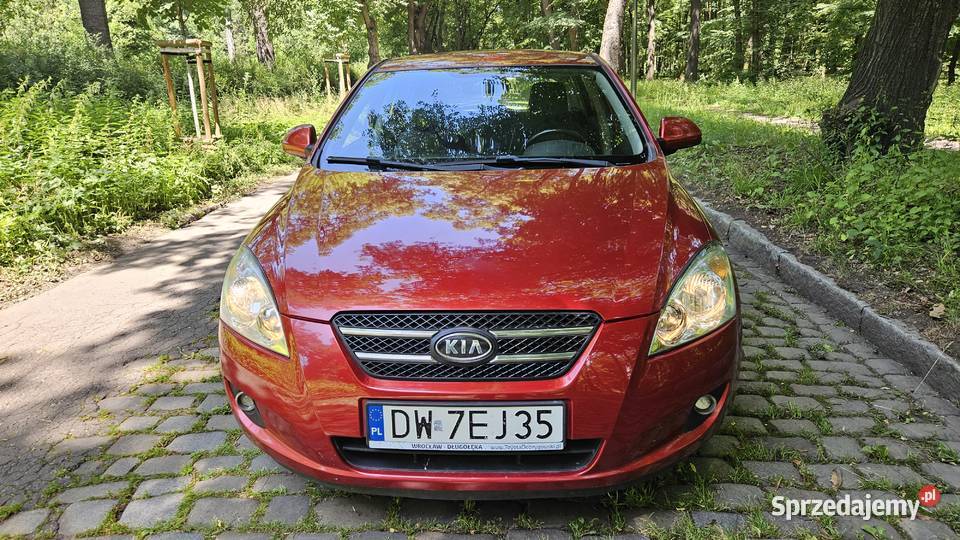 Kia Ceed 2007 16 benzyna 122 salonowy zadbany Cee'd