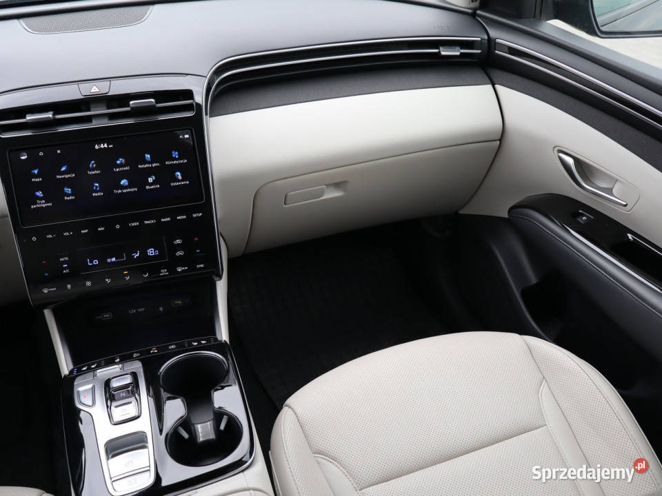 Hyundai Tucson 16 TGDI 48V MHEV gniazdo USB Piaseczno