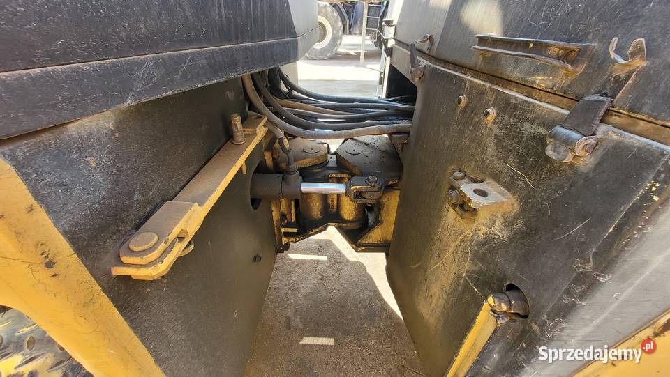 BOMAG BW154AC walec drogowy guma metal do masy Rok produkcji 1992 mazowieckie Kacice sprzedam