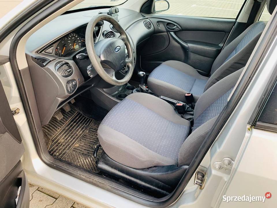 Ford focus mk1 kombi benzyna Focus Szczecin