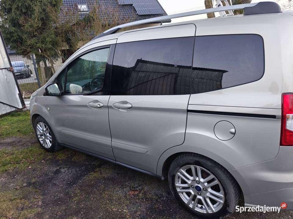 Ford Tourneo Courier 10 EcoBoost Titanium świętokrzyskie Jędrzejów