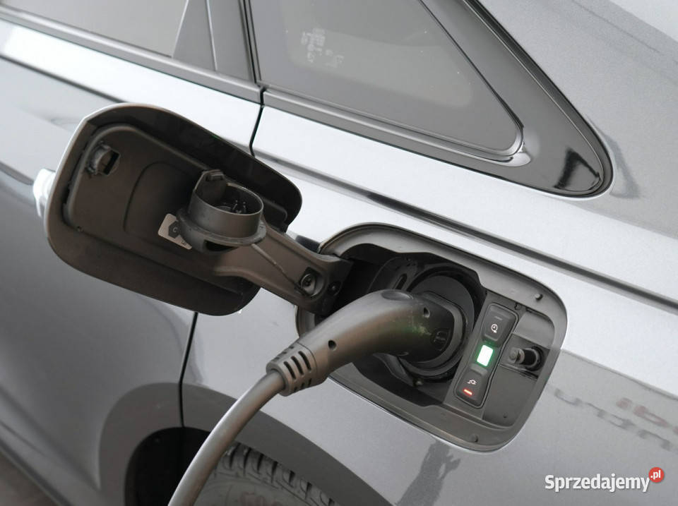 Audi A8 60TFSI e Quattro Long SLINE BO Oś elektrochrom. lusterka boczne Kielce