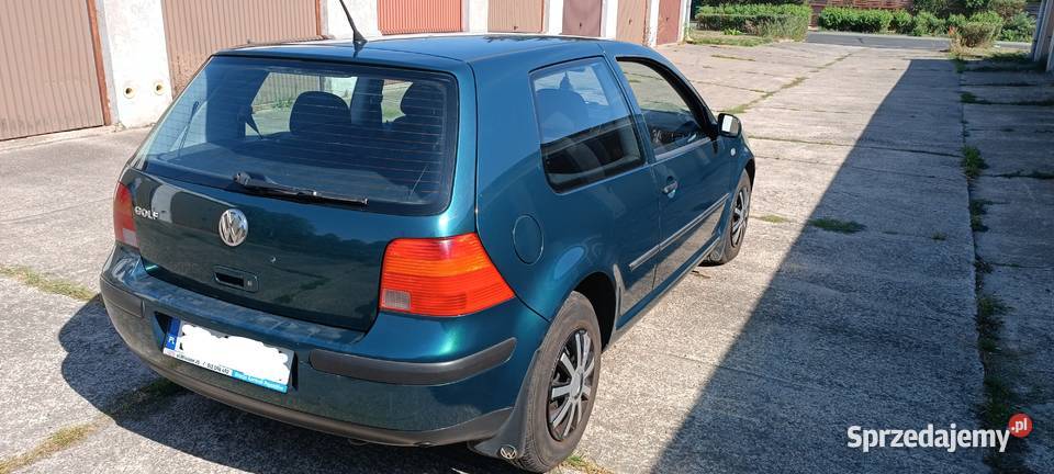 Volkswagen Golf 4 benzyn i gaz długie opłaty 338692km Golf Piotrków Trybunalski