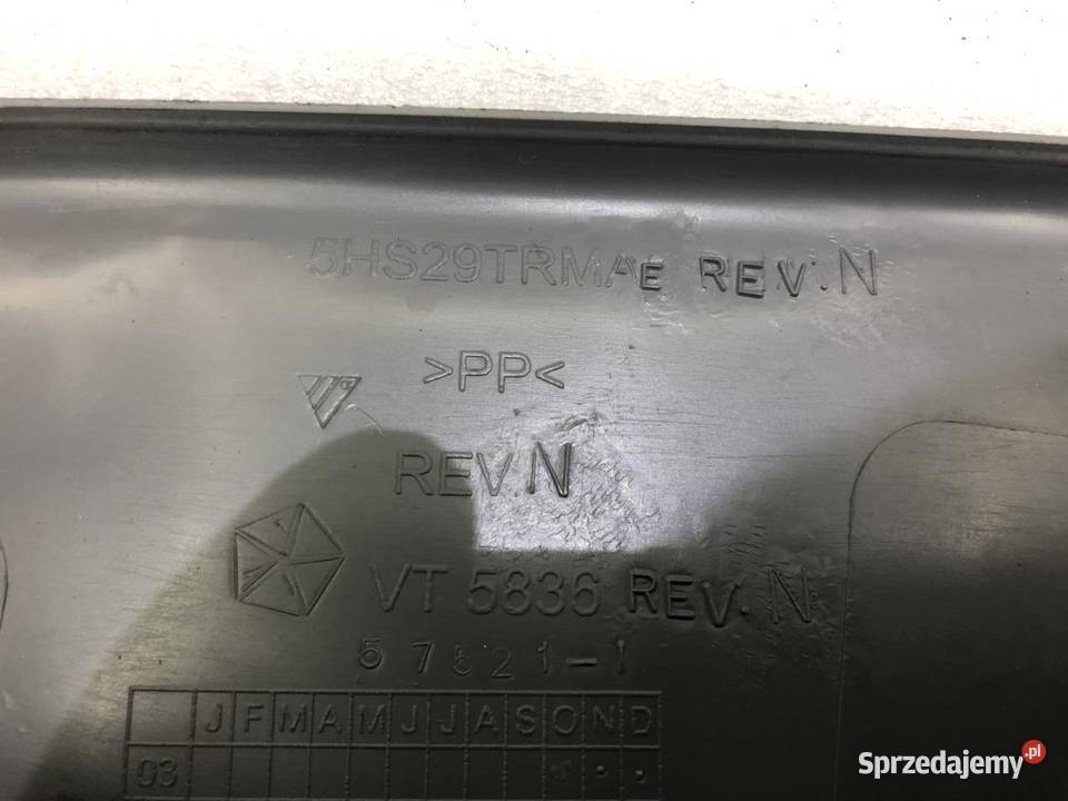 OSŁONA PASA BAGAŻNIKA JEEP GRAND CHEROKEE WK III