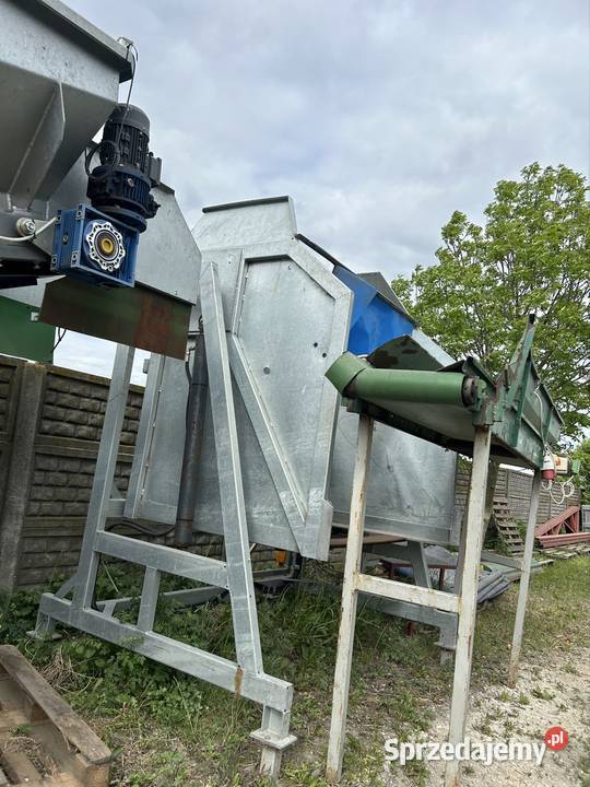 Kosz zasypowy z wywrotnica do skrzynio palet Wonorze