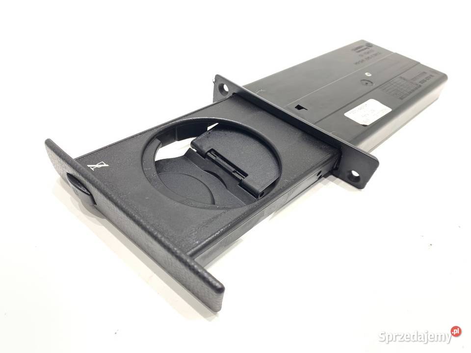 UCHWYT NA NAPOJE BMW E61 0410 Kombi KUBKI KUBKÓW