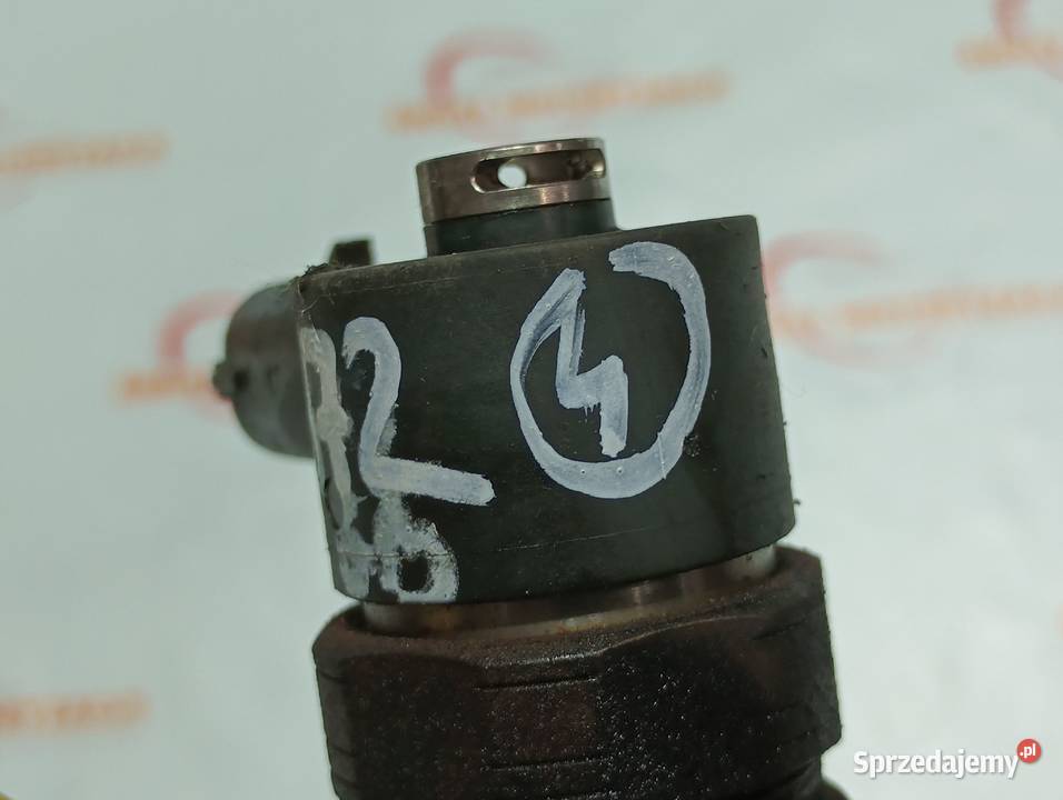 KIA SORENTO 25 CRDI D4CB wtryskiwacz 0445110275