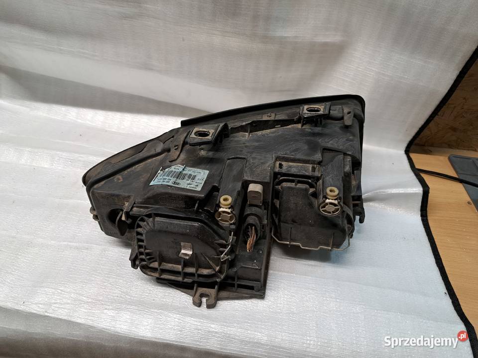 AUDI A4 B6 REFLEKTORY LAMPY VALEO PRZEDNIE osobowe Wrocław sprzedam