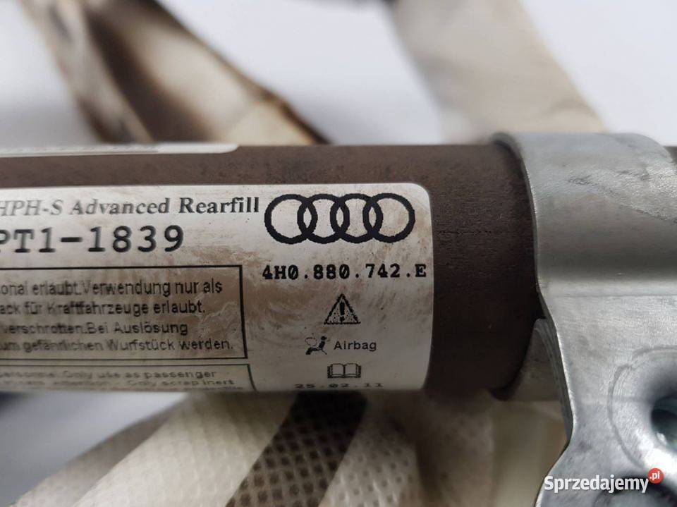 KURTYNA PRAWA 4H0880742E A8 D4 NIE LONG FV 23