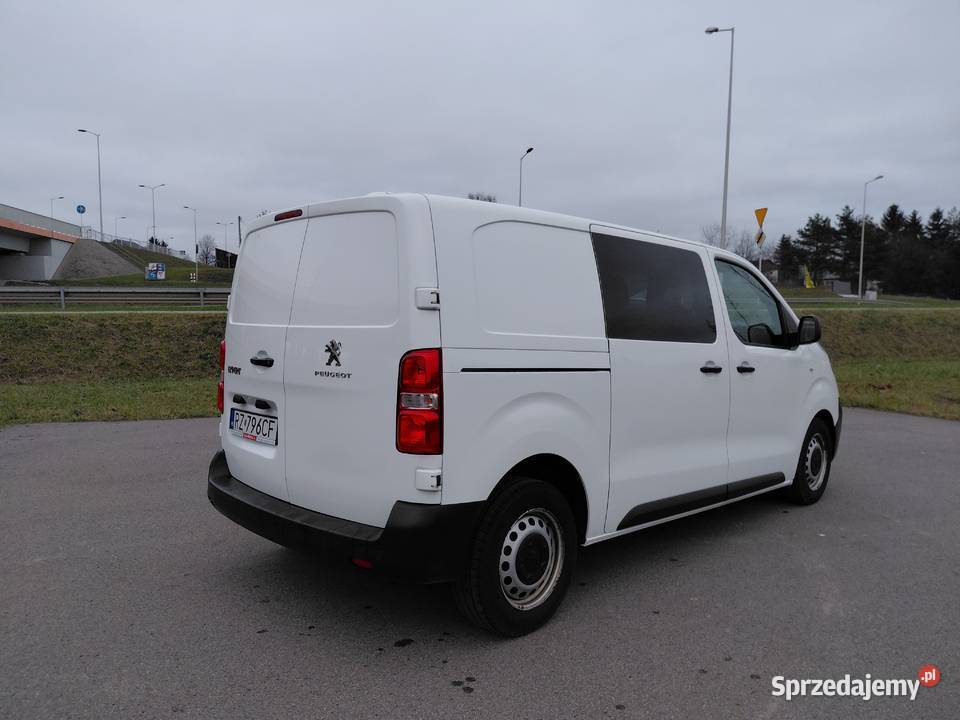 Peugeot Expert Peugeot Expert 20 122 6osobowy Rok produkcji 2021 Elantra Motoryzacja podkarpackie