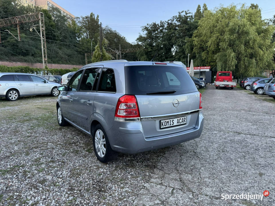 Opel Zafira zachodniopomorskie Szczecin