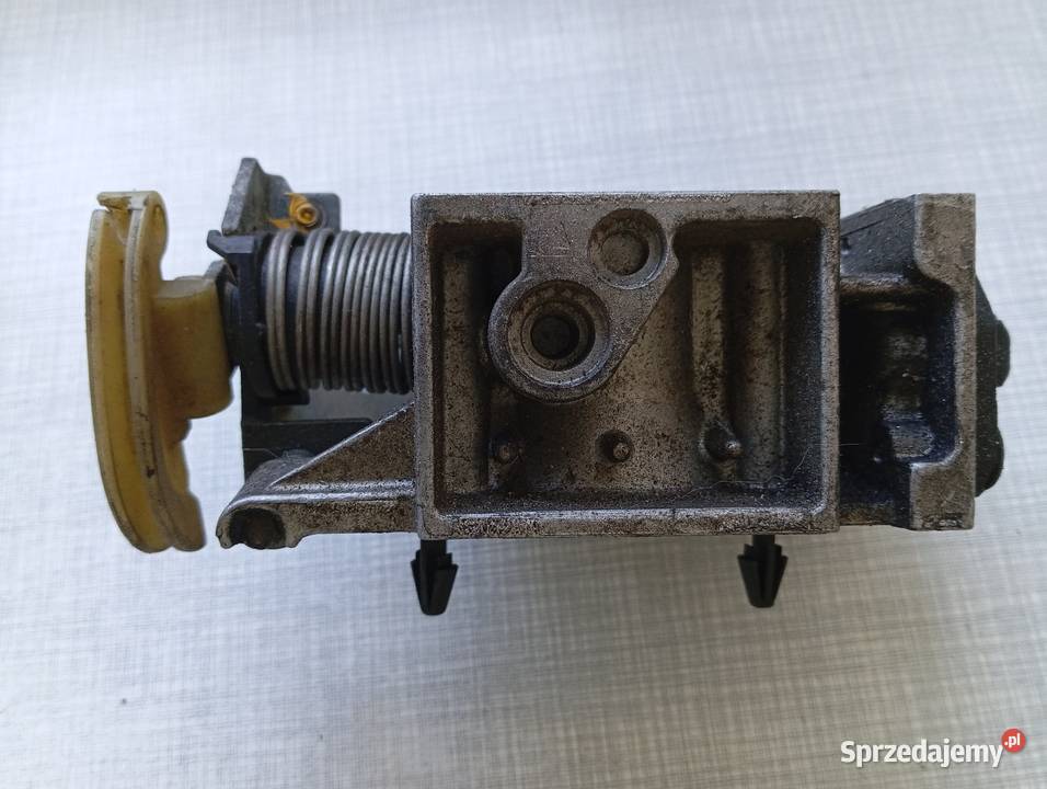 RENAULT LAGUNA PRZEPUSTNICA 7700861209 osobowe Wrocław