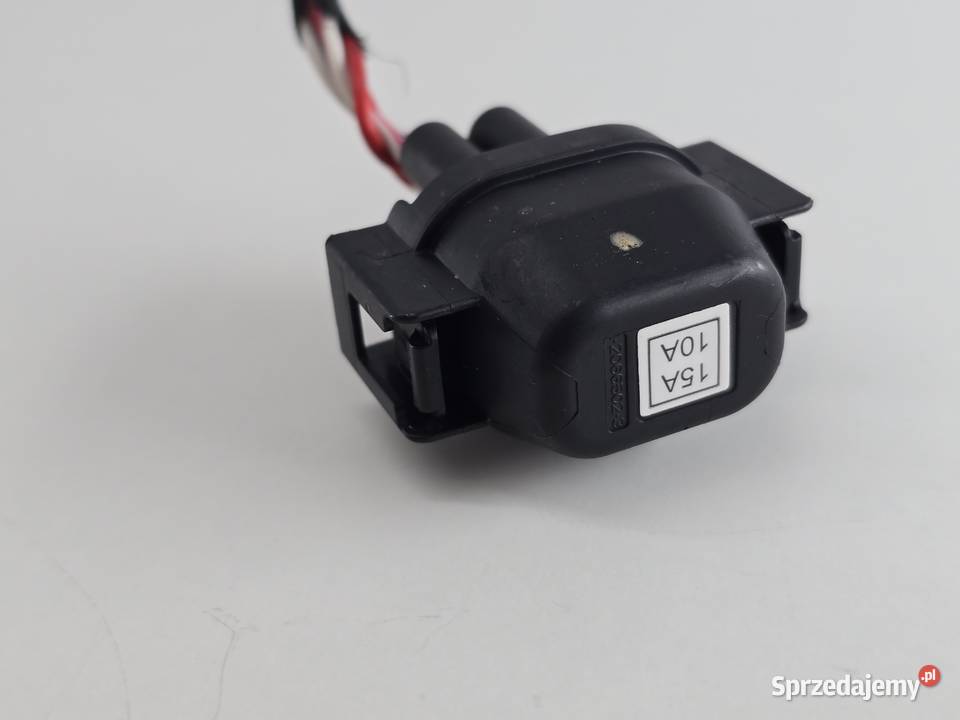 WTYCZKA KOSTKA BEZPIECZNIK TRIUMPH SCRAMBLER 400 Janowice sprzedam