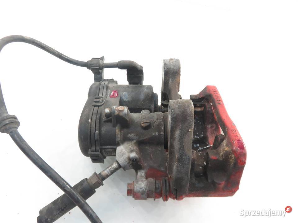 ZACISK LEWY TYŁ MERCEDES CLA coupe C117