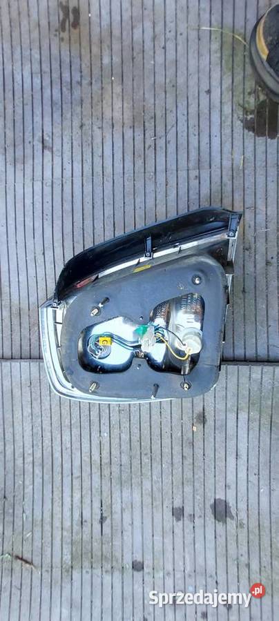Hyundai xg xg30 1998 1999 2003 2005 lampa tył dolnośląskie Byków sprzedam