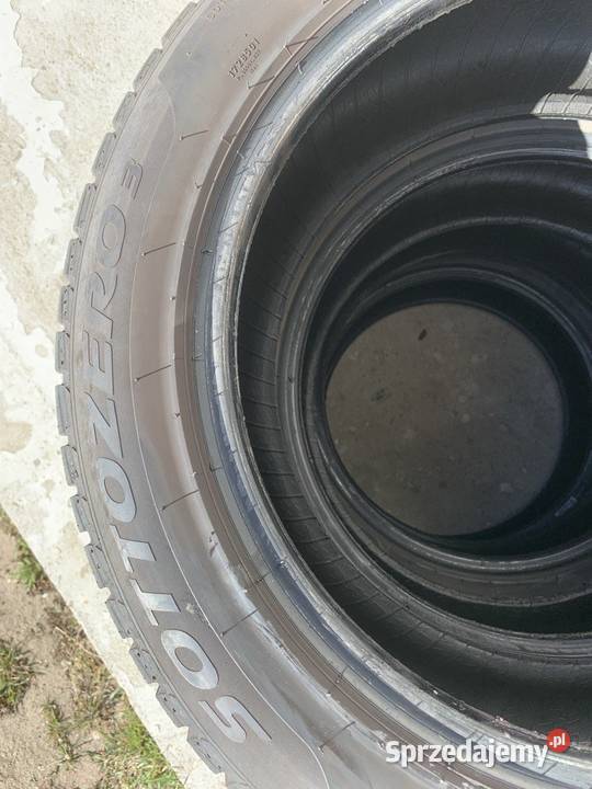 Opony zimowe Pirelli Winter Sottozero 3 21555