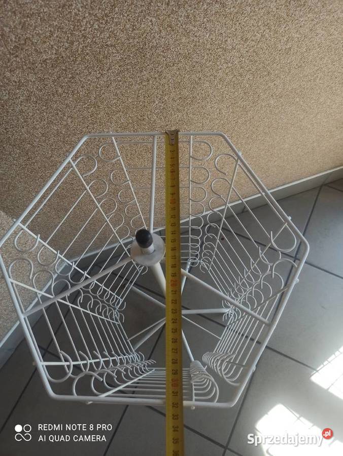 Stojak obrotowy na 60 par okularów w kolorze