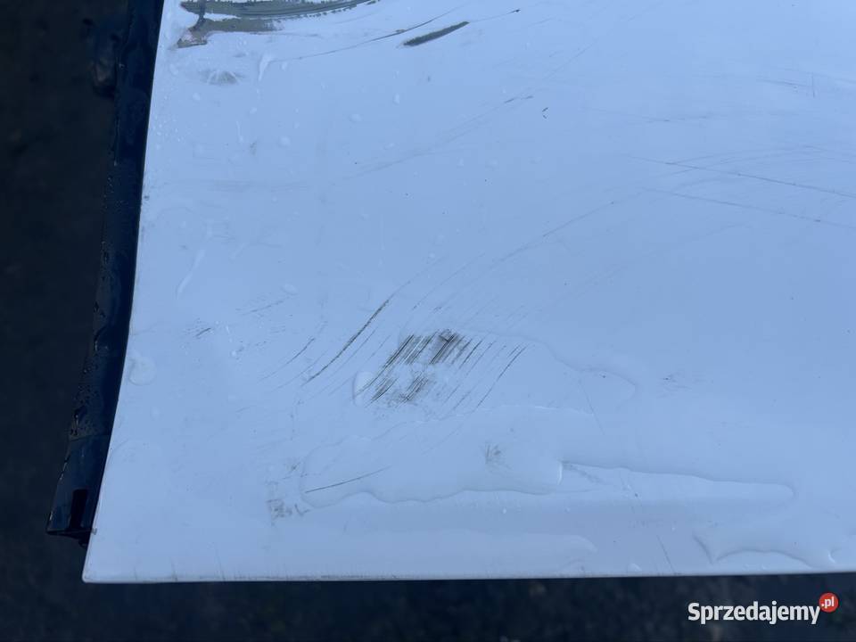 Uszkodzone lewe tylne drzwi Peugot 208 2020r sprzedam